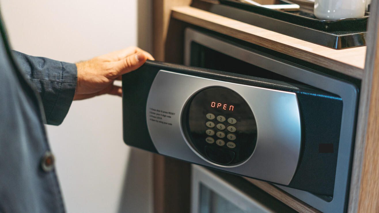 Best practices for hotel safe maintenance