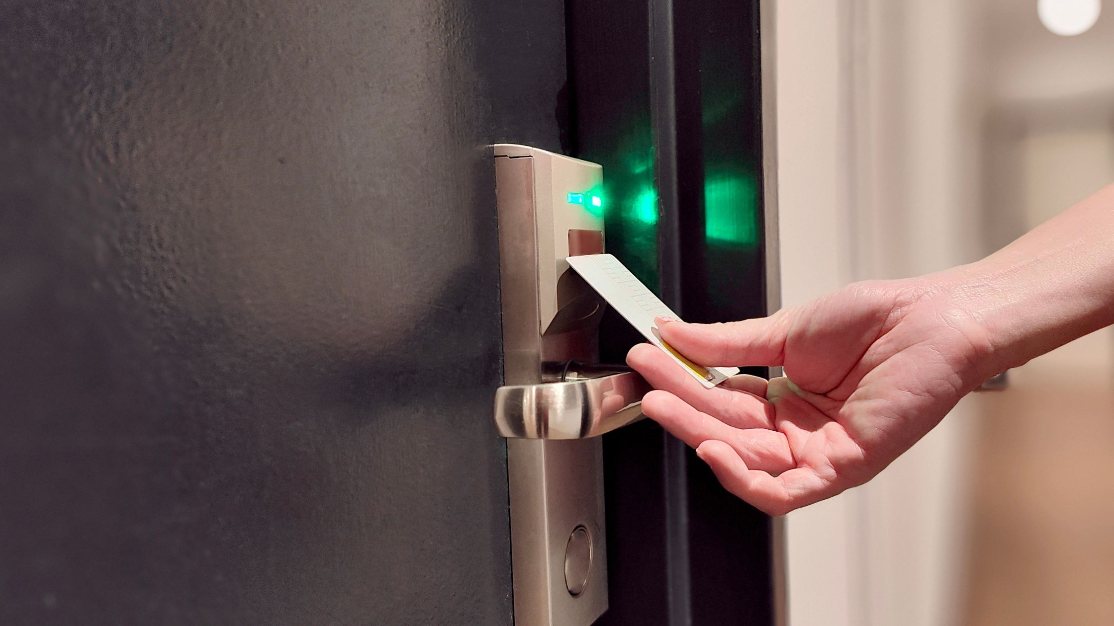 Future trends in hotel smart lotck echnology